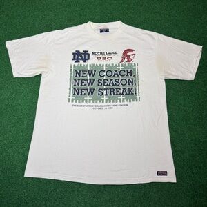 Notre Dame Irish Football 90s Vintage College Football Jansport XL T Shirt